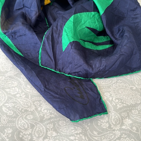 Vintage Christian PARIS Italian Silk Scarf Large square navy blue gold green - Picture 10 of 13